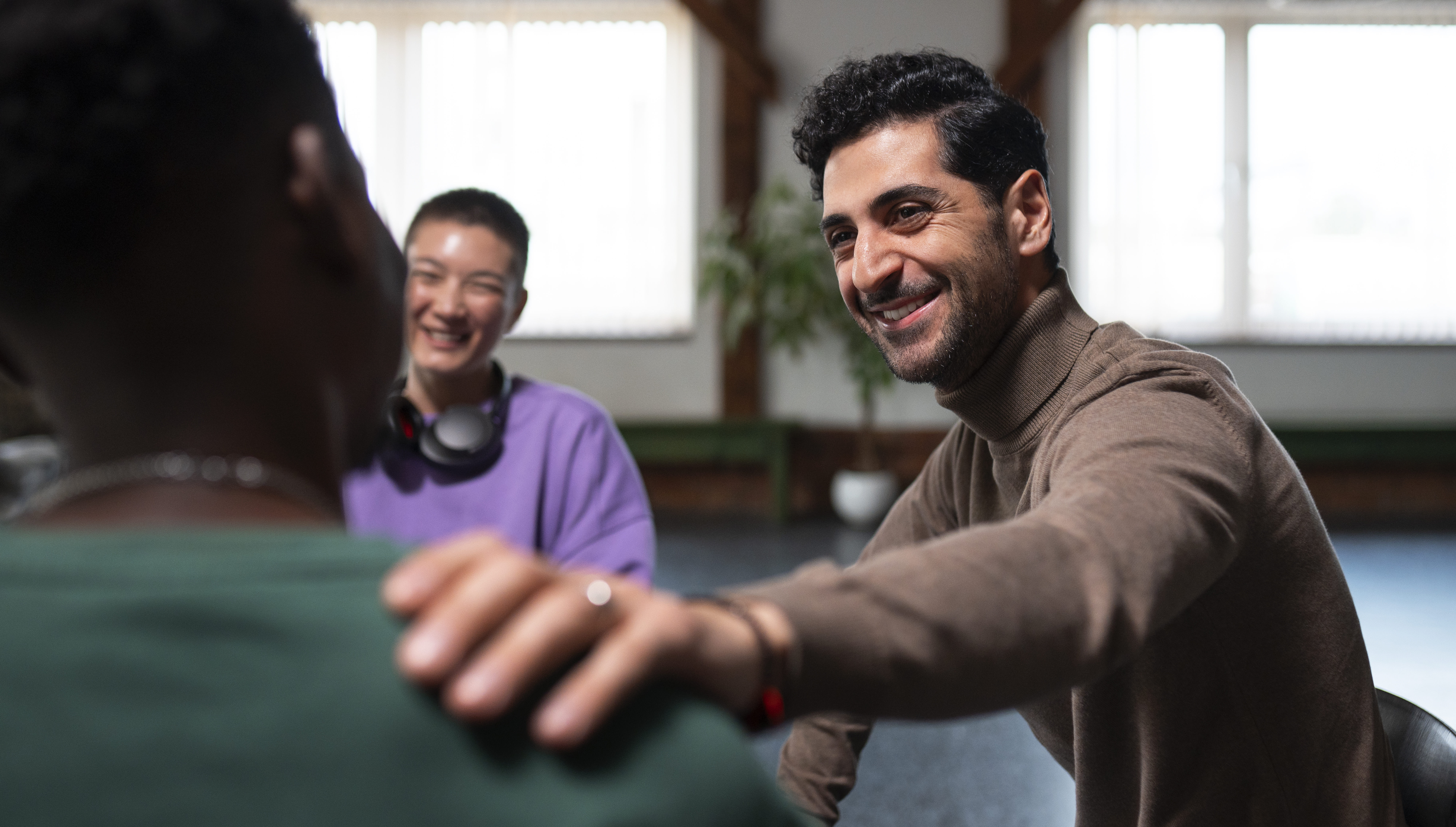 people-meeting-support-group.jpg